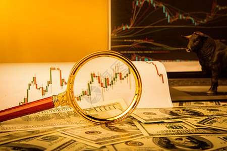 原油指德小纳指